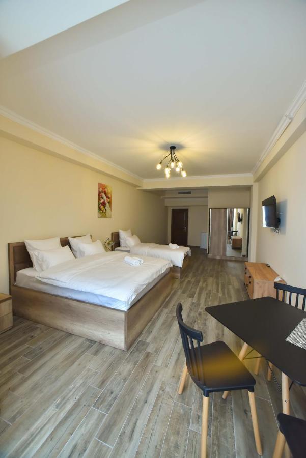 Altunyan Hotel Erevan Exterior foto